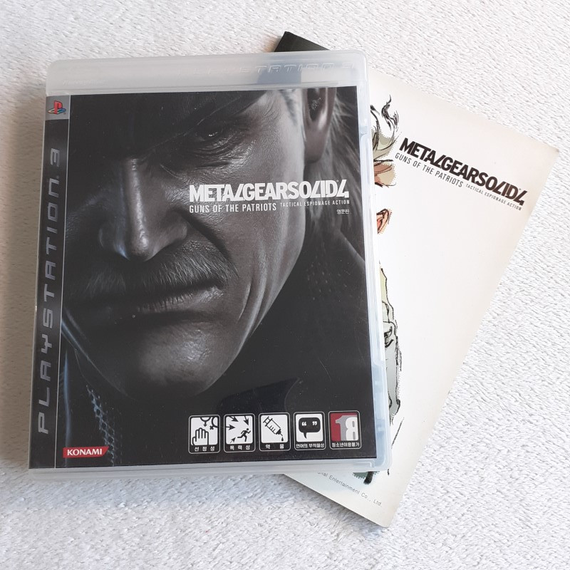 Metal Gear Solid 4 MGS4 + Book PS3 Korean Game Playstation 3 Jeu Vidéo Coréen Konami Action Adventure
