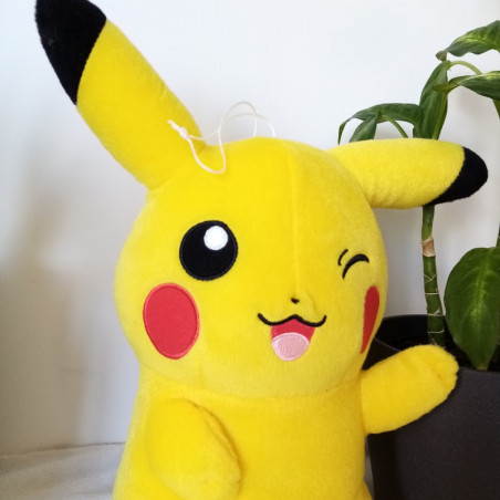 Pocket Monster Sun&Moon Pikachu Big Peluche Plush Pokemon Banpresto Japan Official